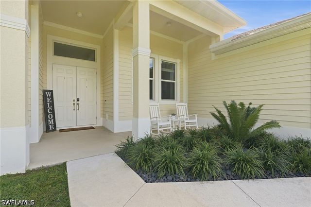 1264 14th AVE NE, Naples, FL 34120