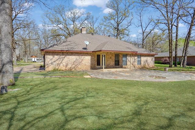 225 Red Oak Lane, Powderly, TX 75473