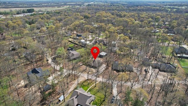 225 Red Oak Lane, Powderly, TX 75473