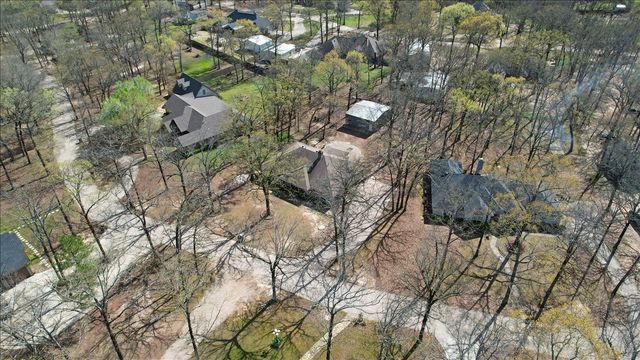 225 Red Oak Lane, Powderly, TX 75473