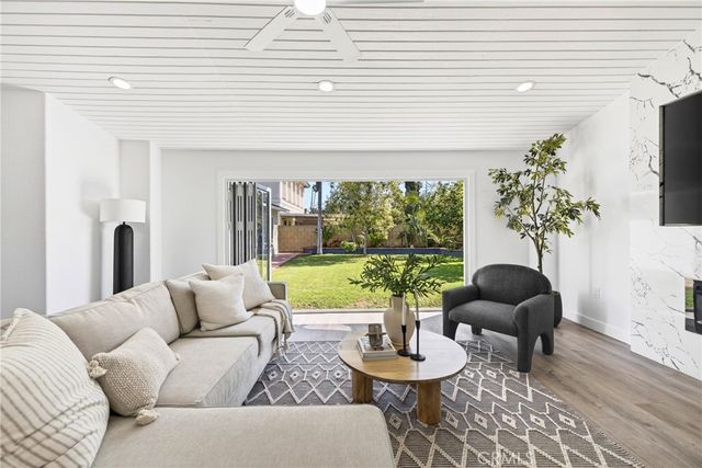 1626 E 15th, Santa Ana, CA 92701