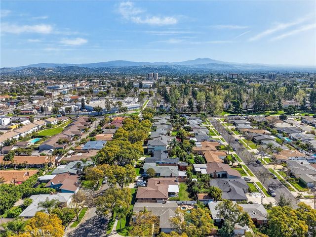 1626 E 15th, Santa Ana, CA 92701