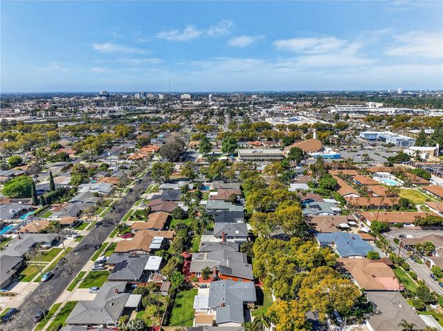 1626 E 15th, Santa Ana, CA 92701