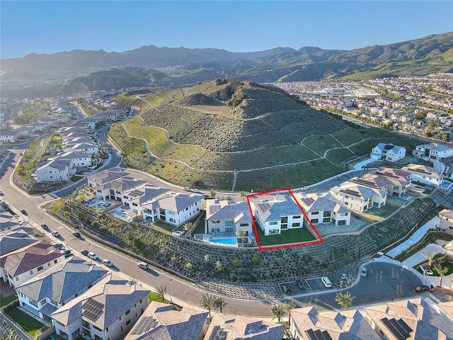 20164 Galway Lane, Porter Ranch, CA 91326