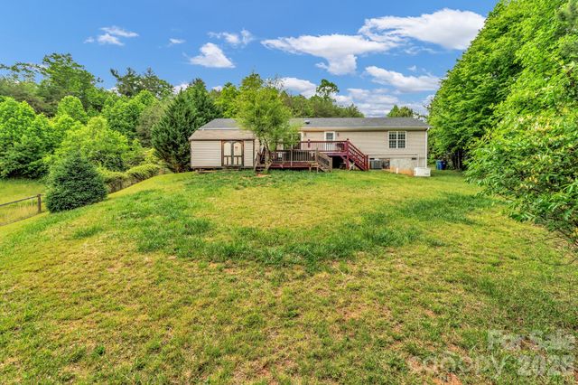 31 Trent Drive 48, Leicester, NC 28748
