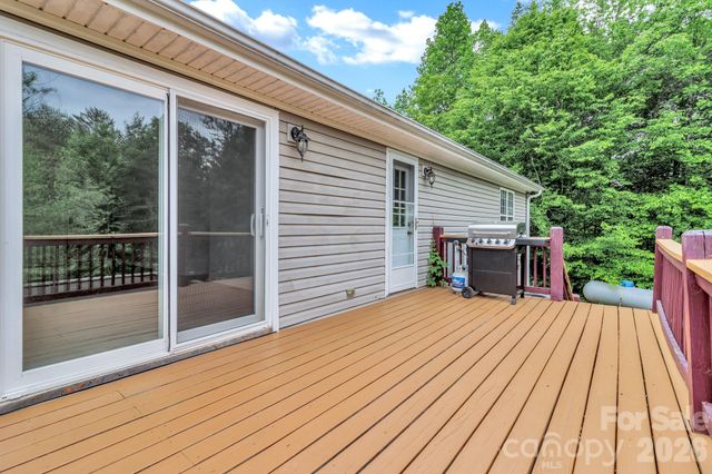 31 Trent Drive 48, Leicester, NC 28748