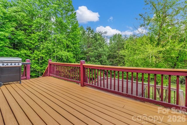 31 Trent Drive 48, Leicester, NC 28748