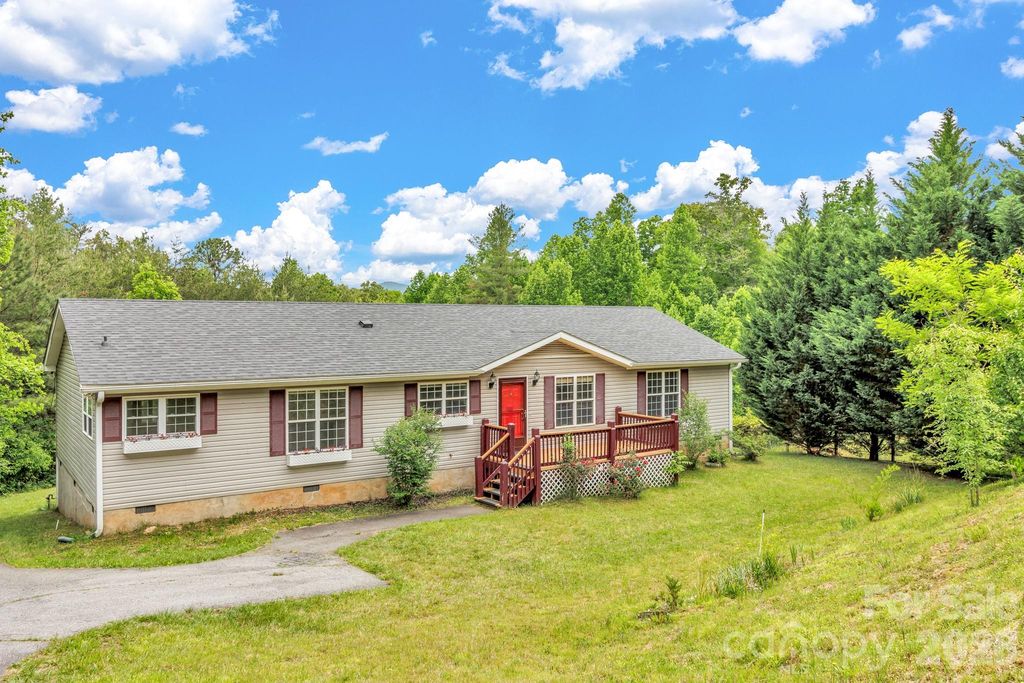 31 Trent Drive 48, Leicester, NC 28748