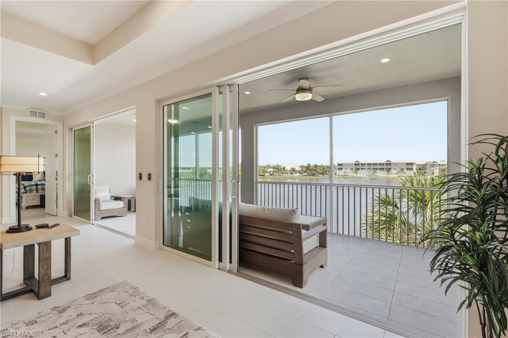 239 Indies DR E 202, NAPLES, FL 34114 — photo 3