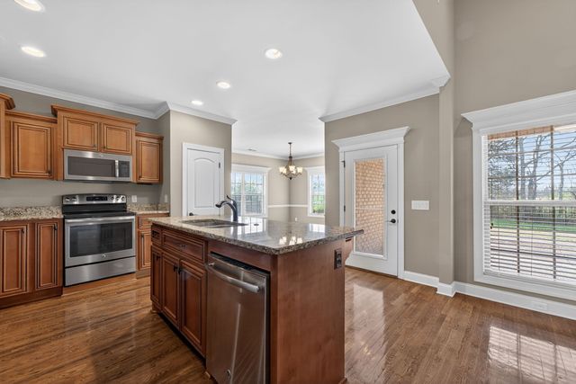 2505 Pebblecreek Ln, Murfreesboro, TN 37130