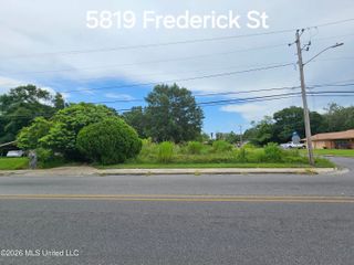 5819 Frederick Street, Moss Point, MS 39563