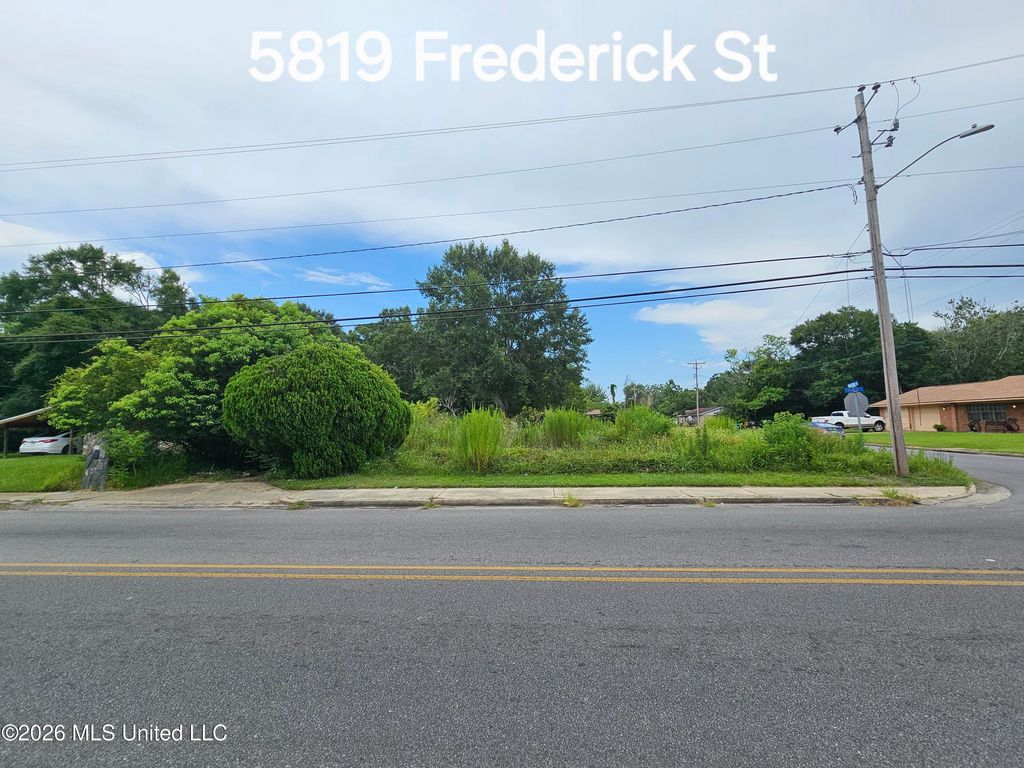 5819 Frederick Street, Moss Point, MS 39563