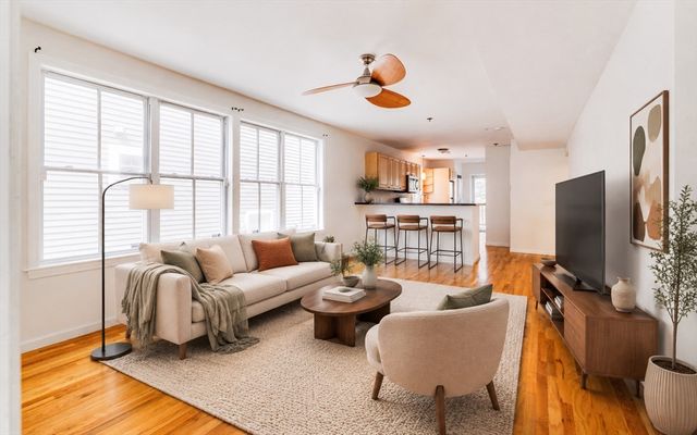 28 Forbes St 1, Boston, MA 02130