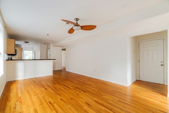 28 Forbes St 1, Boston, MA 02130