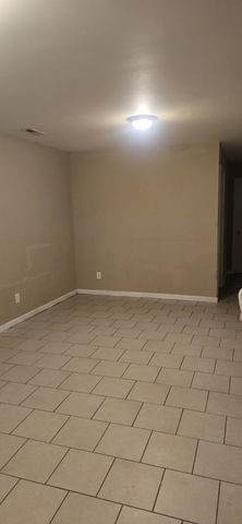 862 W Madison St, Pulaski, TN 38478