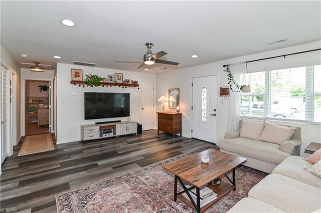 1545 Virgilina AVE, Norfolk, VA 23503