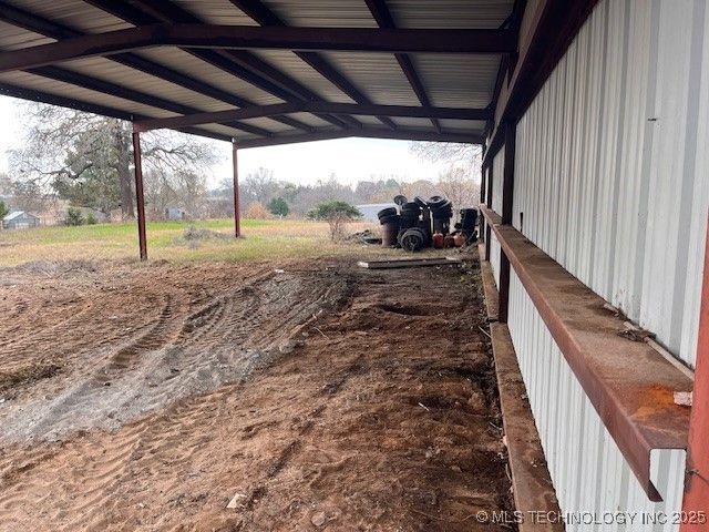 Hwy 377, Kingston, OK 73439