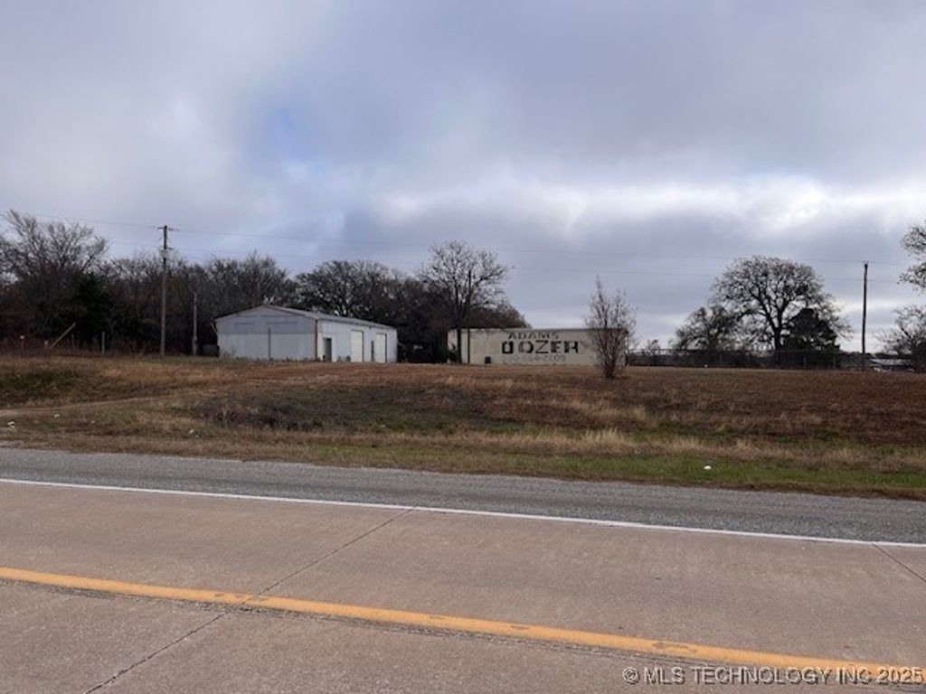 Hwy 377, Kingston, OK 73439