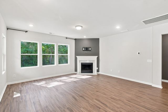 2924 Eckersley Dr, Murfreesboro, TN 37128