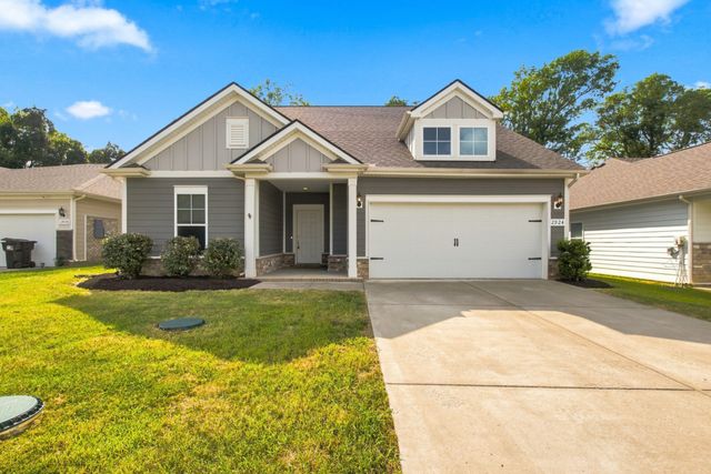 2924 Eckersley Dr, Murfreesboro, TN 37128