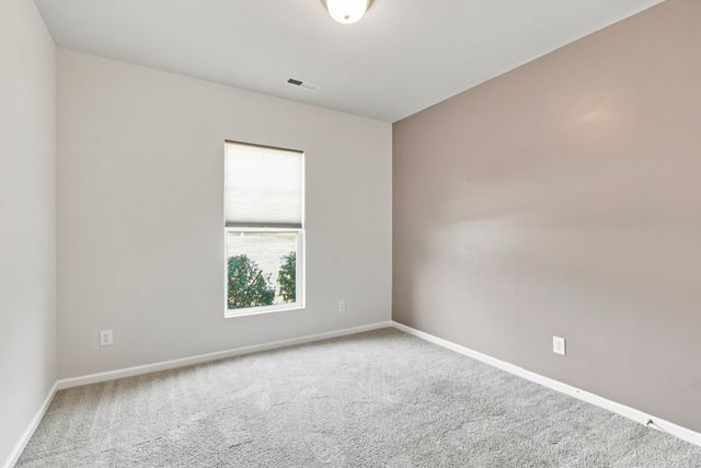 2924 Eckersley Dr, Murfreesboro, TN 37128