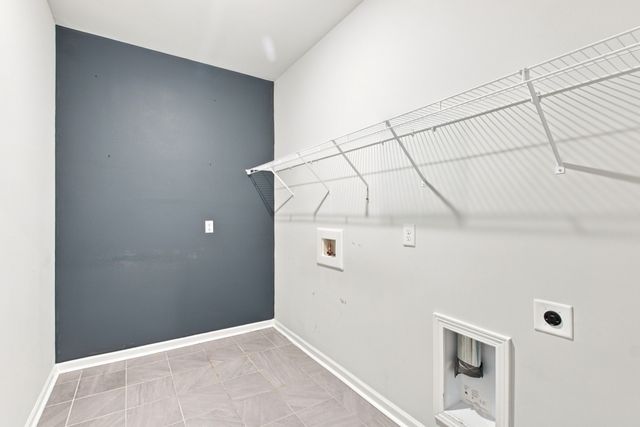 2924 Eckersley Dr, Murfreesboro, TN 37128