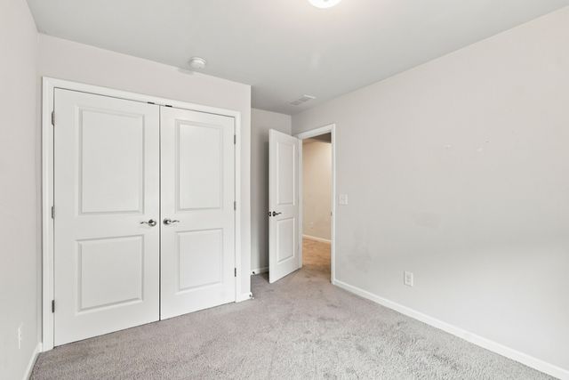 2924 Eckersley Dr, Murfreesboro, TN 37128