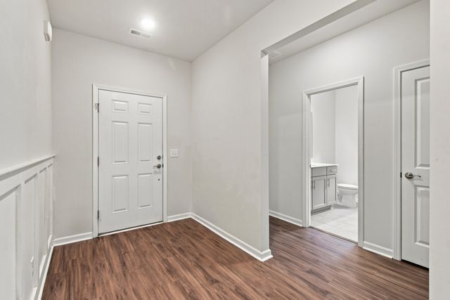 2924 Eckersley Dr, Murfreesboro, TN 37128