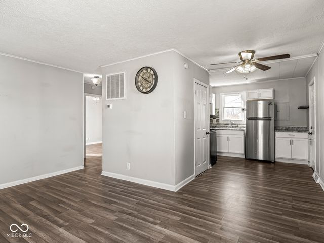 5919 Shimer Avenue, Indianapolis, IN 46219