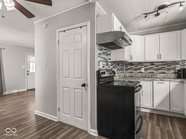 5919 Shimer Avenue, Indianapolis, IN 46219