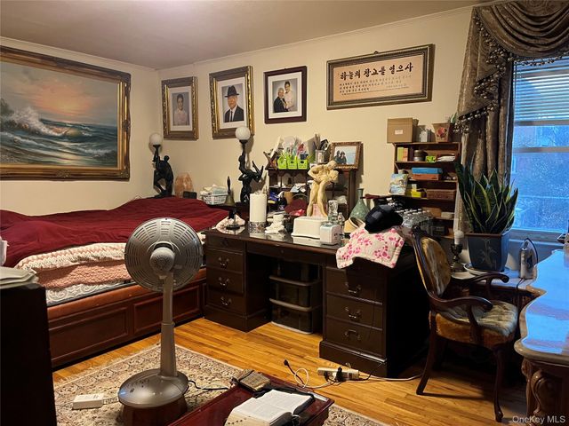 200-07 17 Avenue 1, Bayside, NY 11360