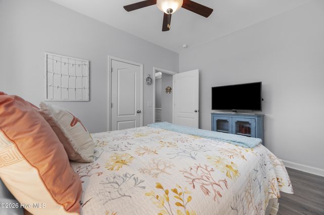 12 Lighthouse Cove Loop, Calabash, NC 28467