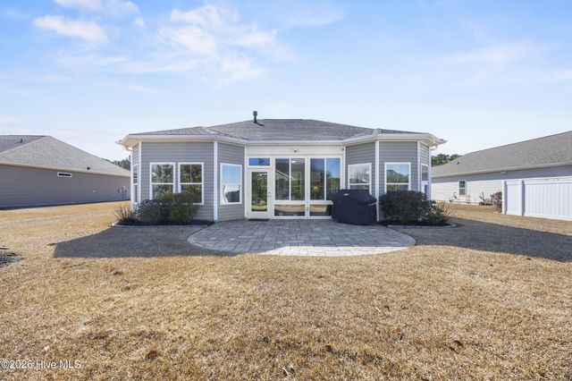 12 Lighthouse Cove Loop, Calabash, NC 28467