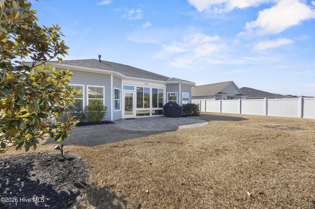 12 Lighthouse Cove Loop, Calabash, NC 28467