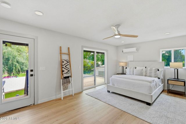 524 W HARMONT Drive, Phoenix, AZ 85021