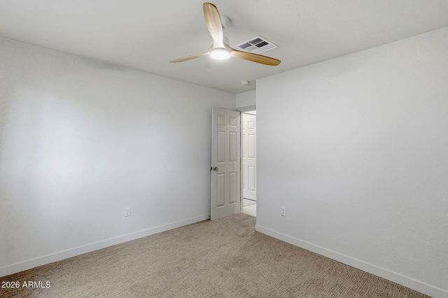 524 W HARMONT Drive, Phoenix, AZ 85021