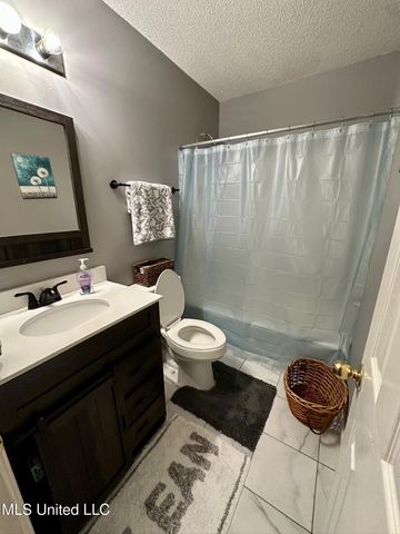 672 Grant Drive, Southaven, MS 38671