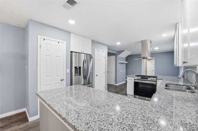 7815 12th Fairway Lane, Humble, TX 77346