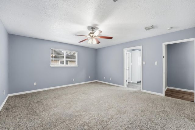 7815 12th Fairway Lane, Humble, TX 77346