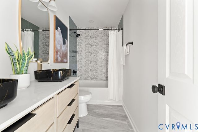 6950 Courthouse Rd, Charles City, VA 23140