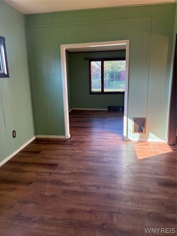 2723 Livingston Avenue, Niagara Falls, NY 14303