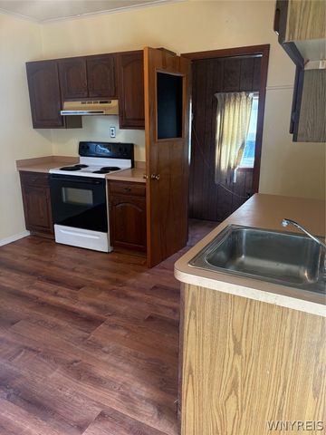 2723 Livingston Avenue, Niagara Falls, NY 14303