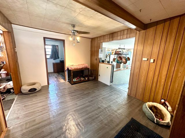 607 Main Street, Hartland, MN 56042