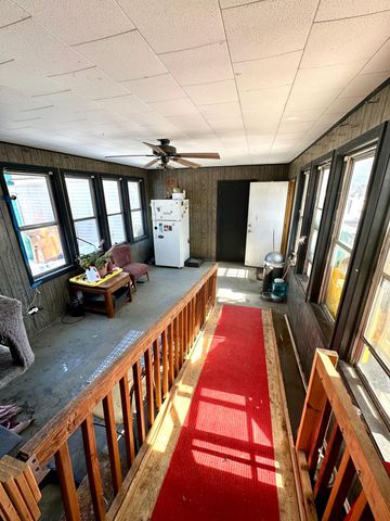 607 Main Street, Hartland, MN 56042