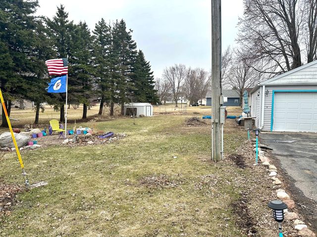 607 Main Street, Hartland, MN 56042