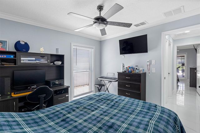 16206 W COURSE DRIVE, Tampa, FL 33624