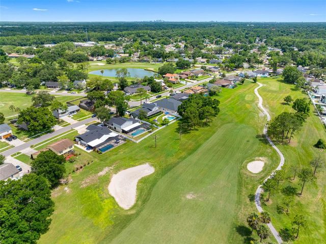16206 W COURSE DRIVE, Tampa, FL 33624