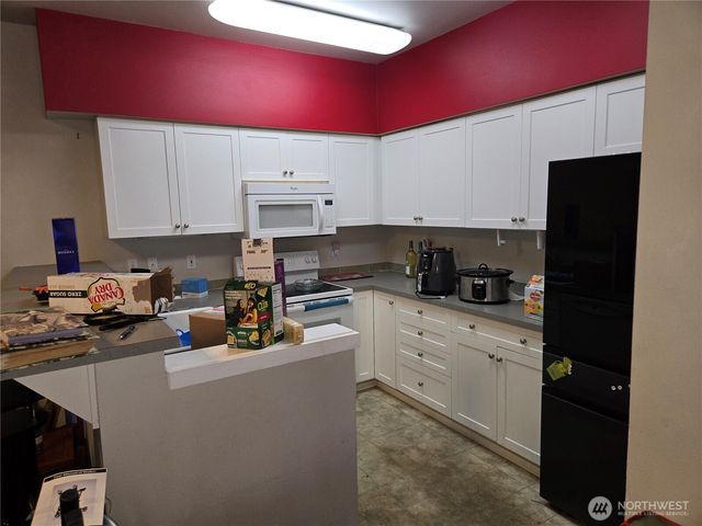 15026 40th Avenue W #8-202, Lynnwood, WA 98087