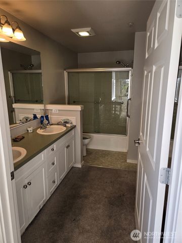 15026 40th Avenue W #8-202, Lynnwood, WA 98087