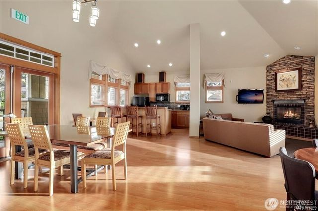 15026 40th Avenue W #8-202, Lynnwood, WA 98087